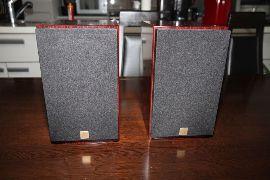 DALI 30周年ブックシェルフ「MENTOR MENUET SE」