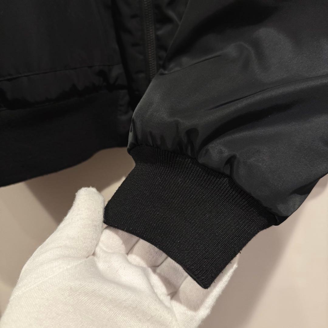 美品‼️LACOSTE MA-1 ブラックジャケット 裏地 赤 ラコステ L高級感