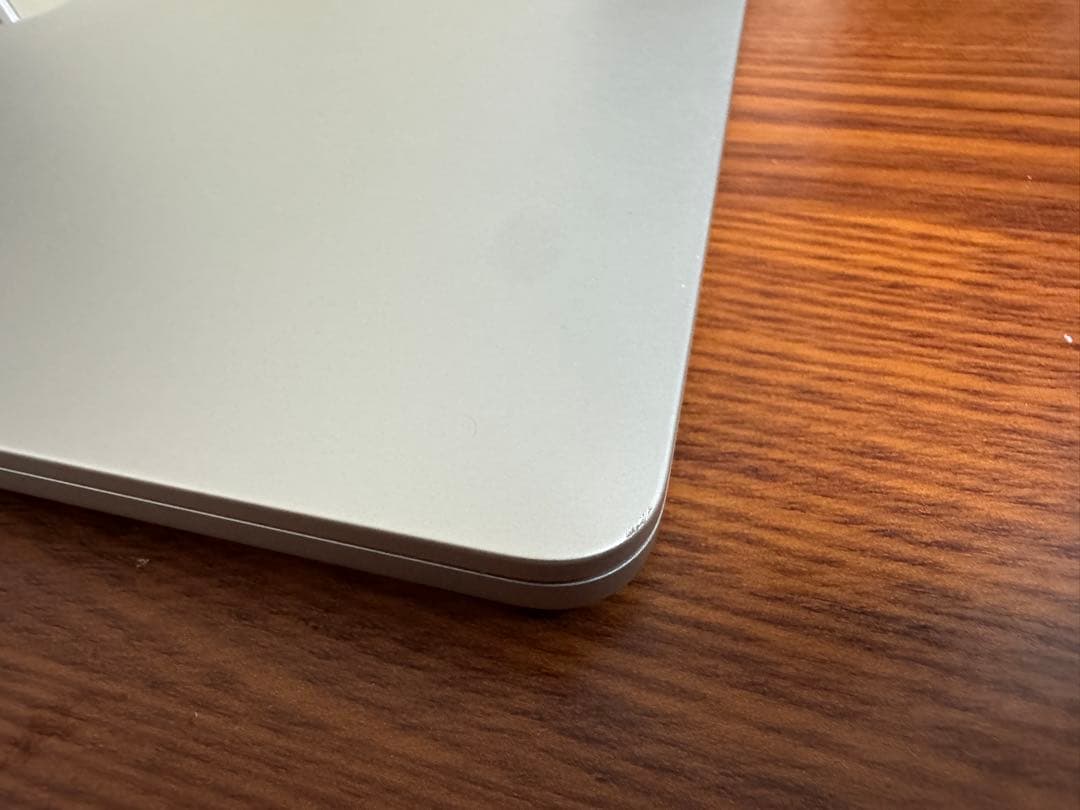 Apple MacBook Air M3 シルバー