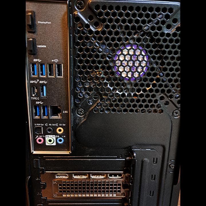 MouseComputer クリエイター向けパソコン DAIV Z7