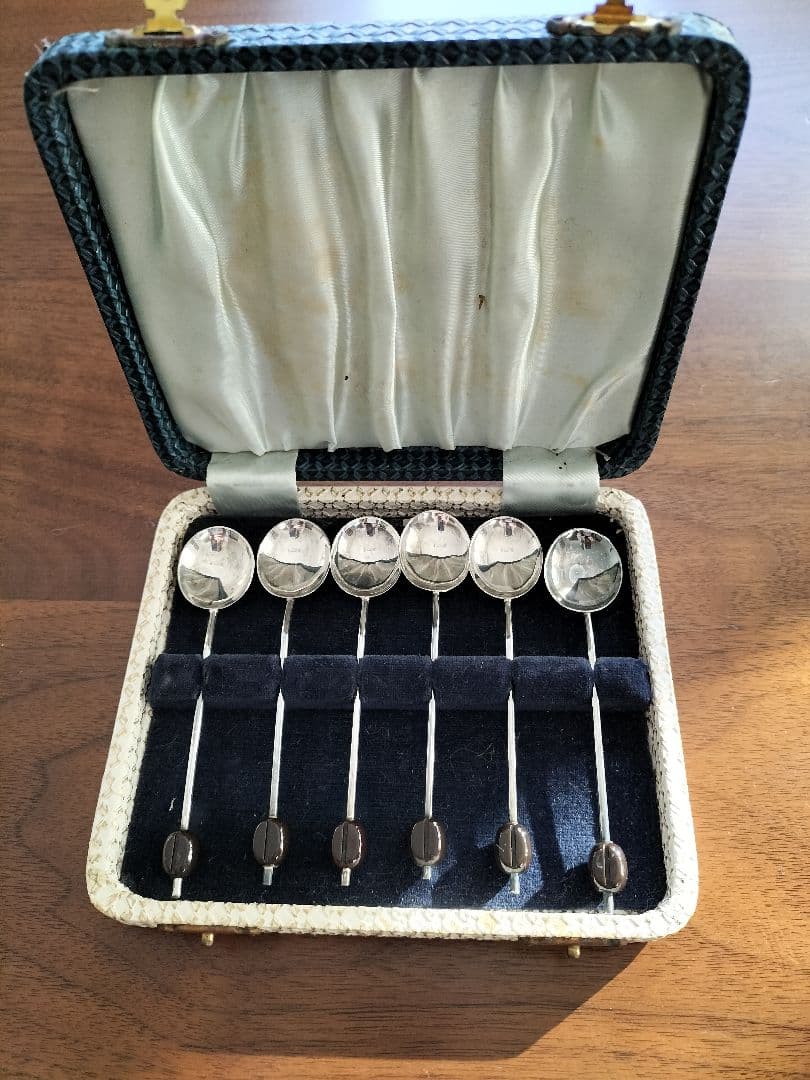 アンティーク　かわいいコーヒースプーン（イギリス）