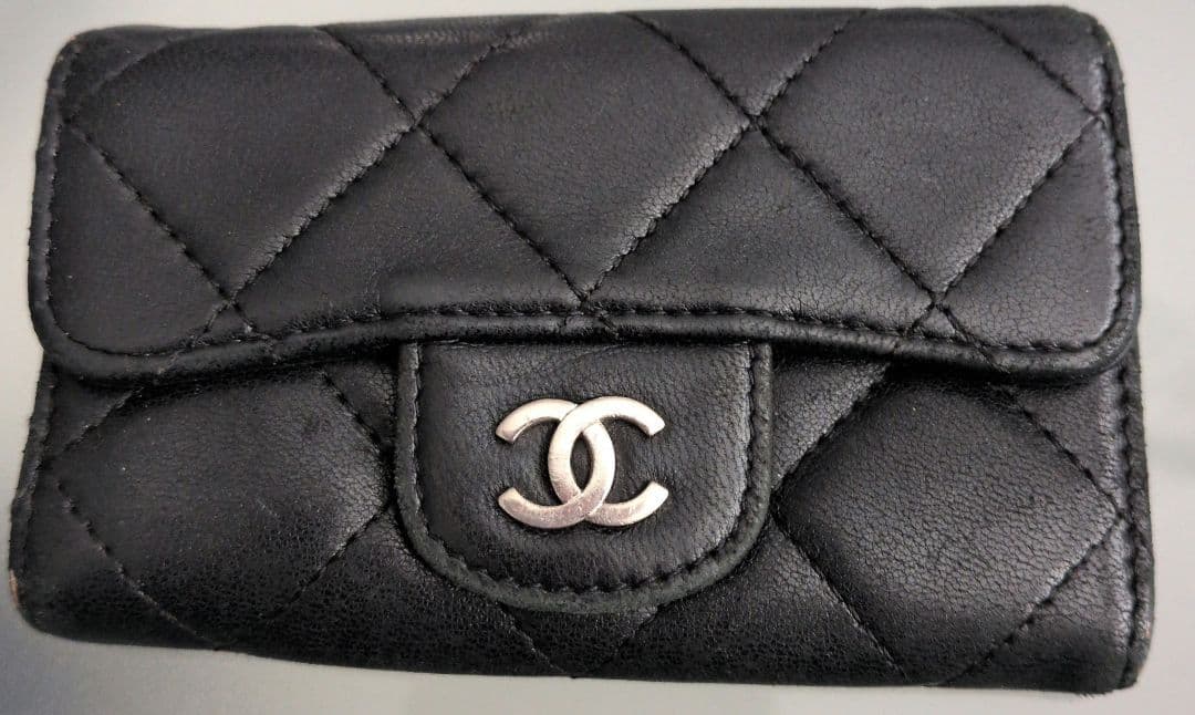 CHANEL キーケース ブラック ラムスキン