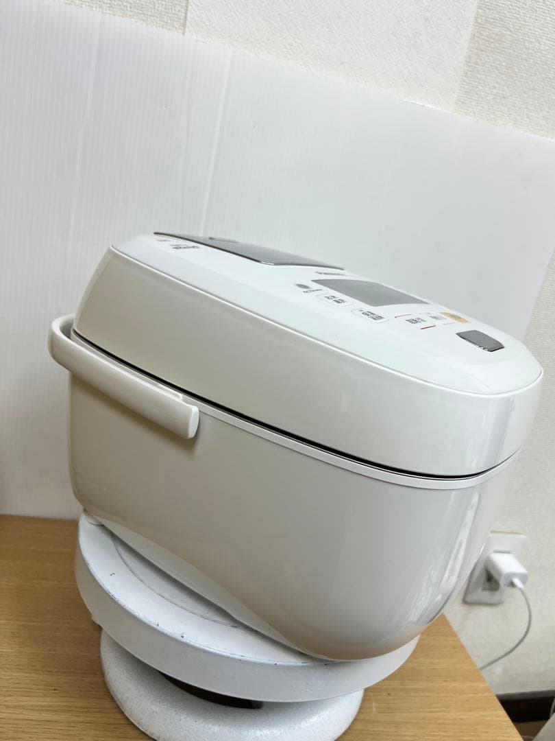 Panasonic 可変圧力IHジャー炊飯器 SR-PB106 2017年製