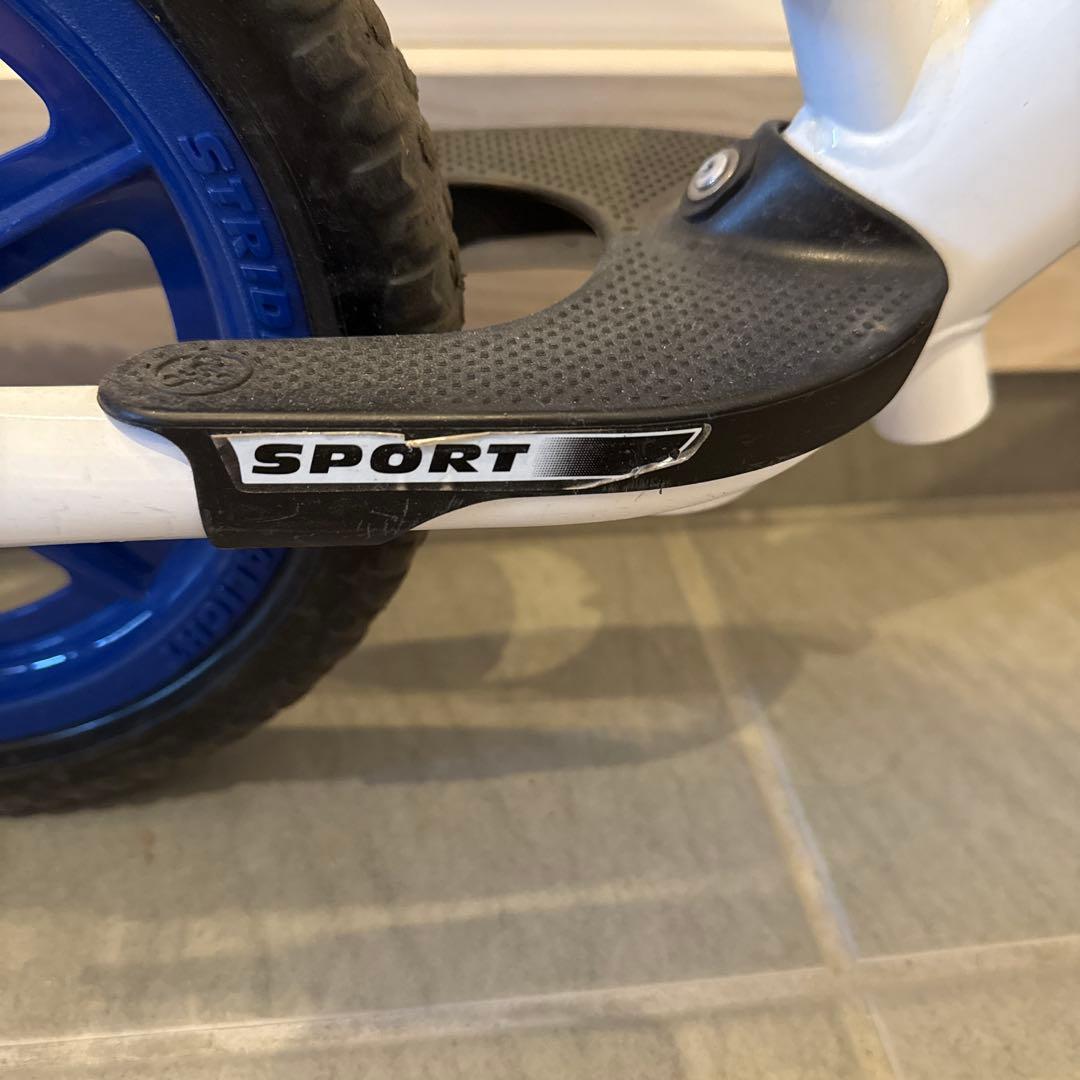 ストライダー　ムラサキスポーツ限定　トリコロールカラー　モデル