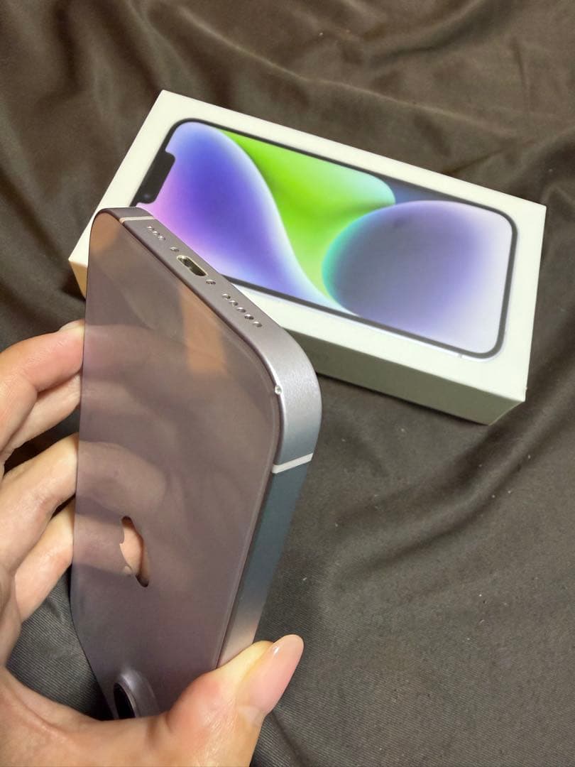 Apple iPhone 14 パープル　本体