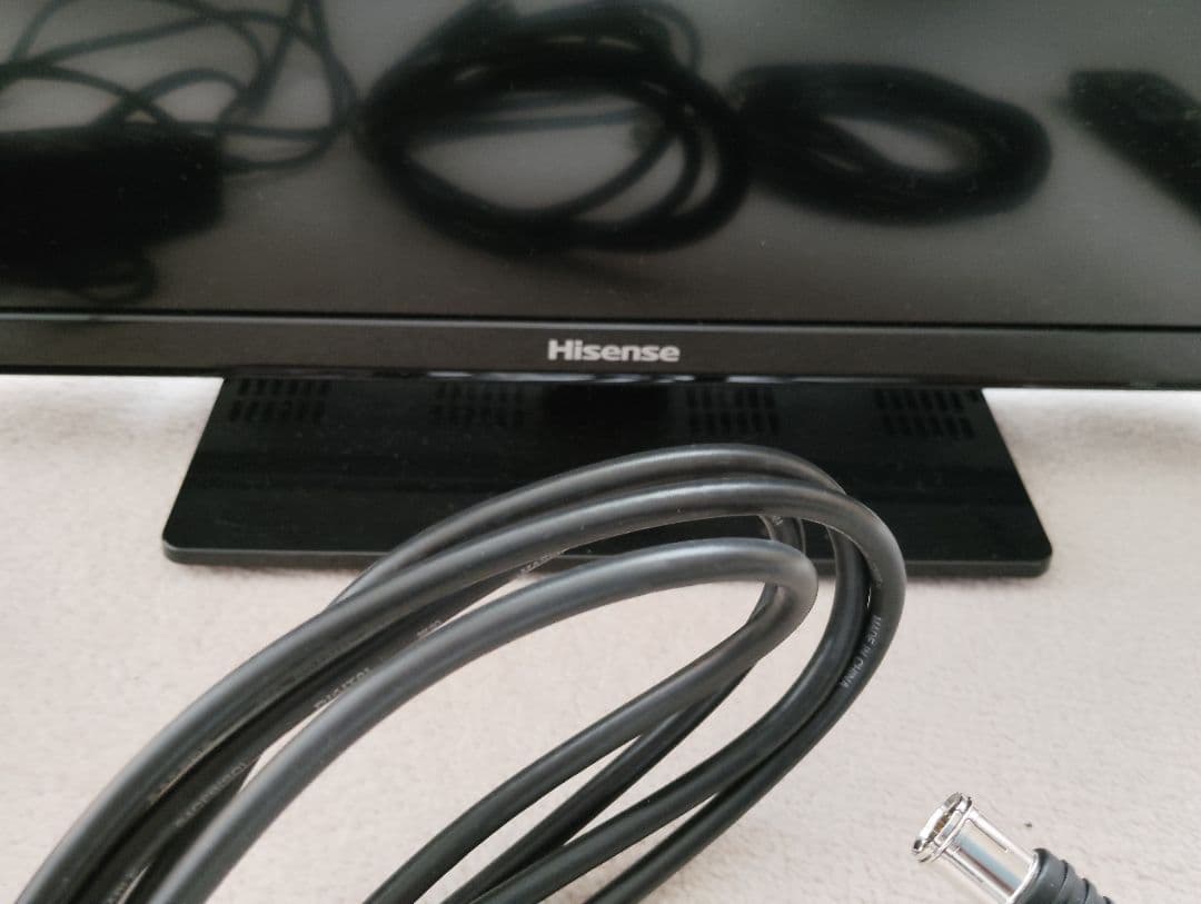 ハイビジョン液晶テレビ　Hisense 本体 19A50 2020年製