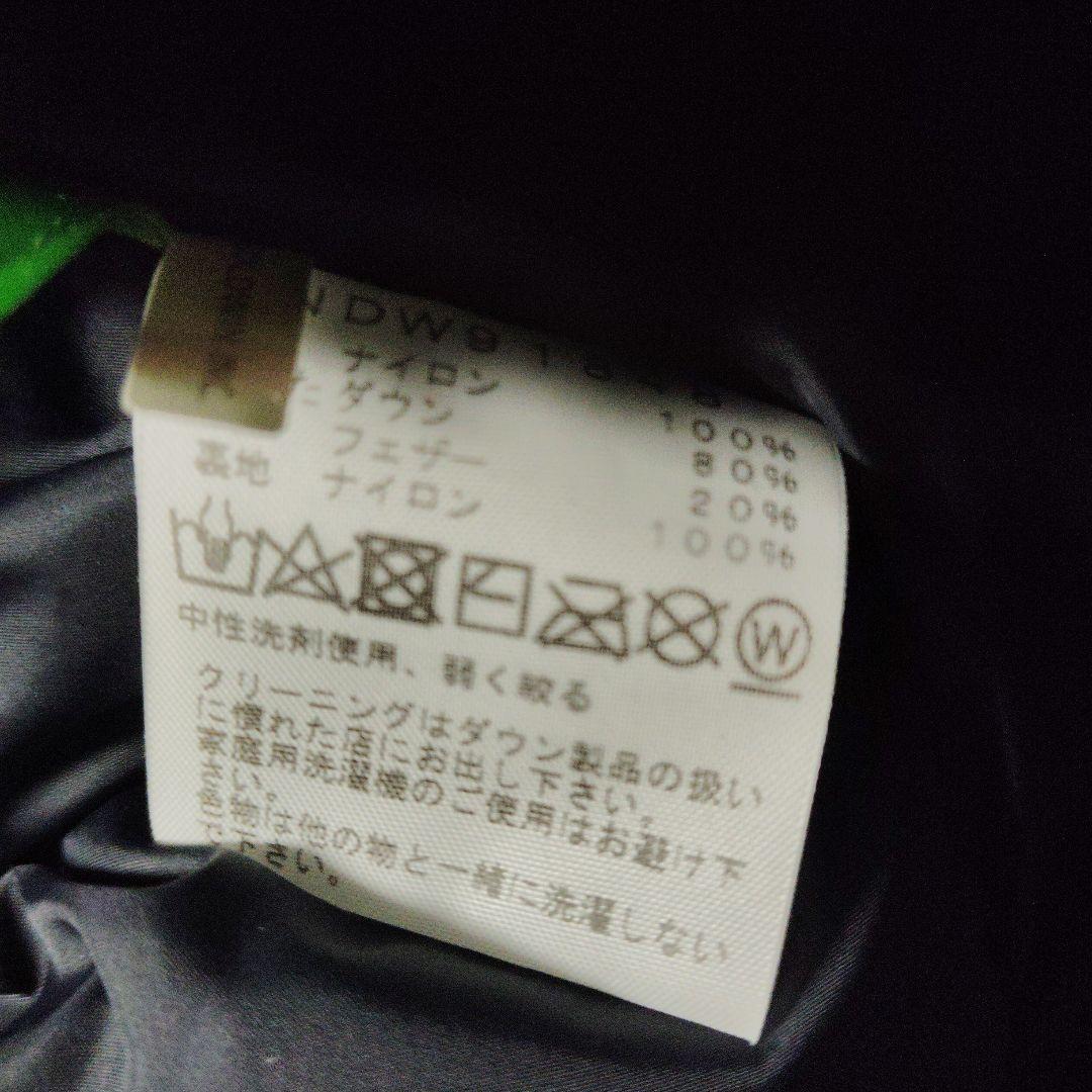 ブラック フード付きダウンベスト