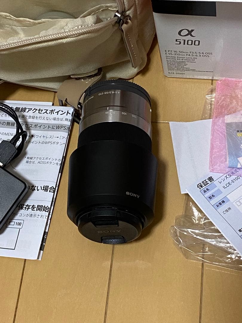 Sony α5100 ミラーレス一眼 カメラセット　ダブルレンズキット