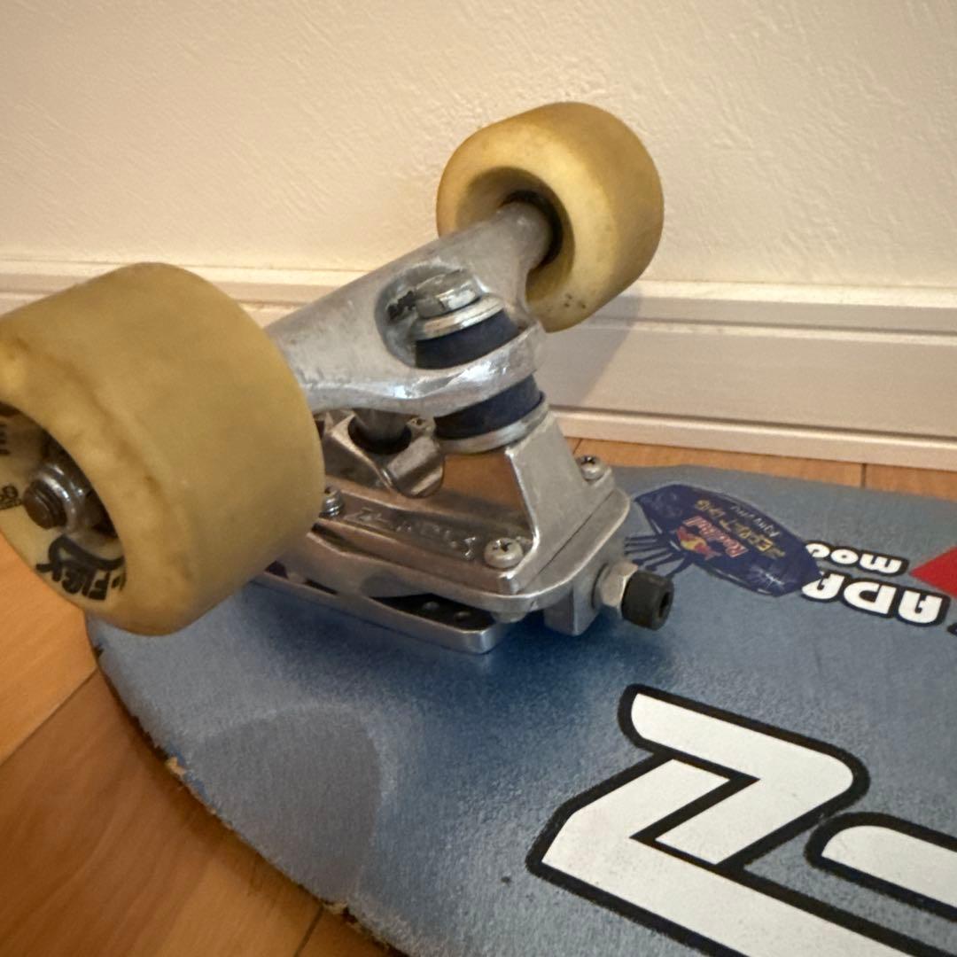 29インチ Z-Flex Jay Adamsモデル スイングトラック クルーザー