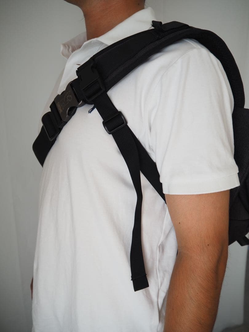 CHROME クローム ダークグレー メッセンジャーバッグ