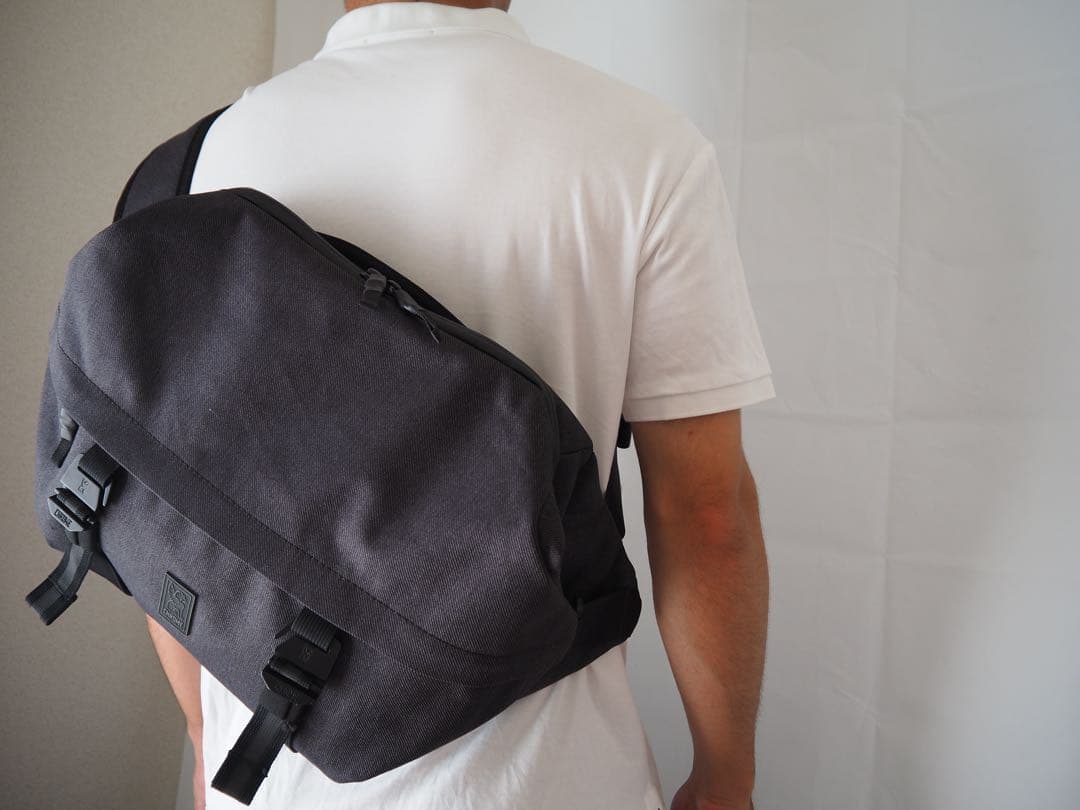 CHROME クローム ダークグレー メッセンジャーバッグ