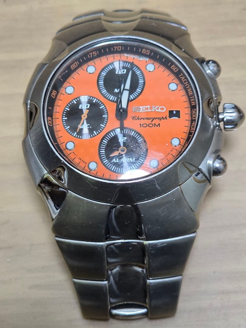 SEIKO クロノグラフ 100M防水 オレンジ