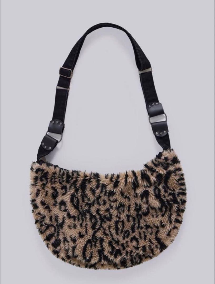 バッグ Jaded London leopard sling bag