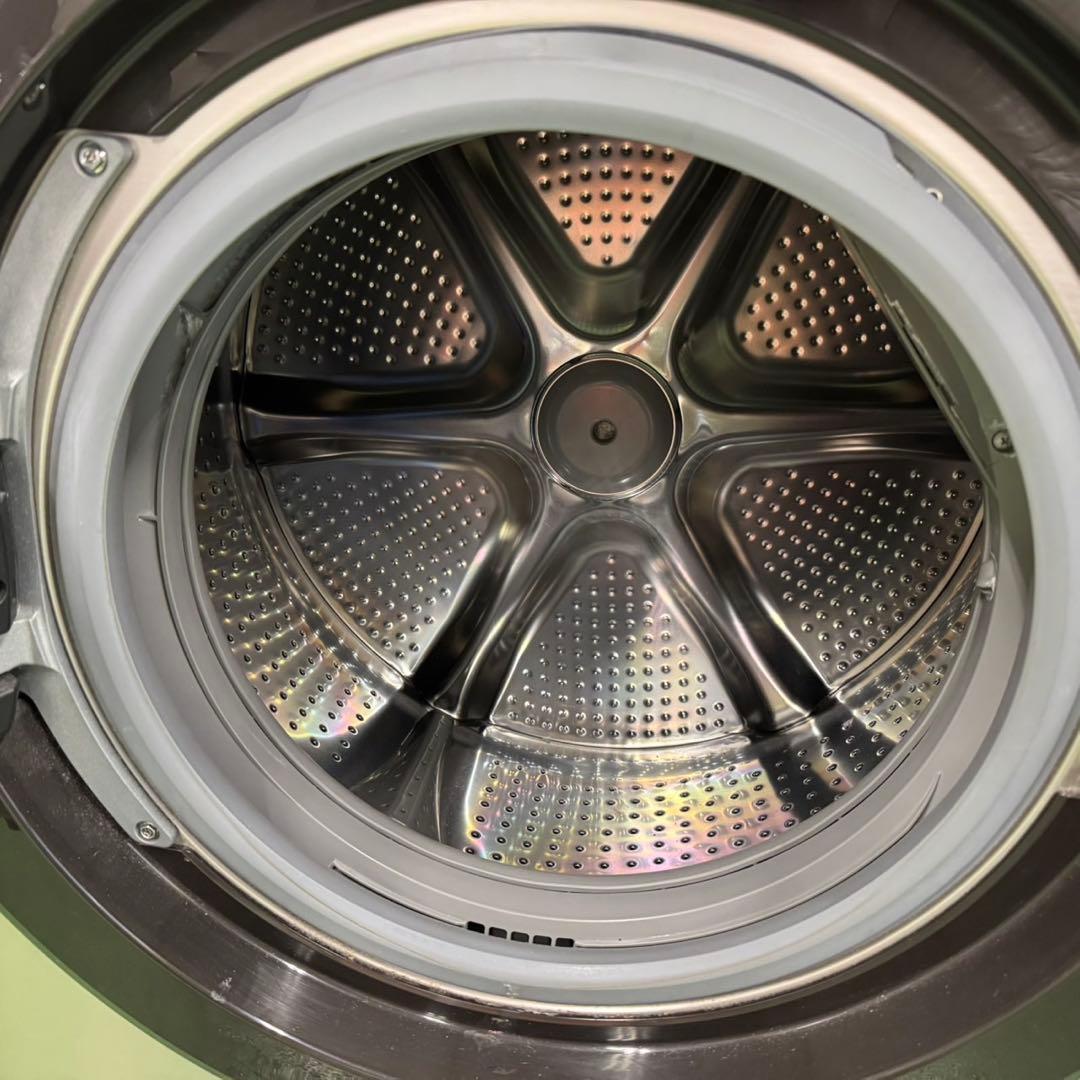 175 ドラム式洗濯機　乾燥機能付き　左開き　大容量12kg 乾燥7kg 極美品