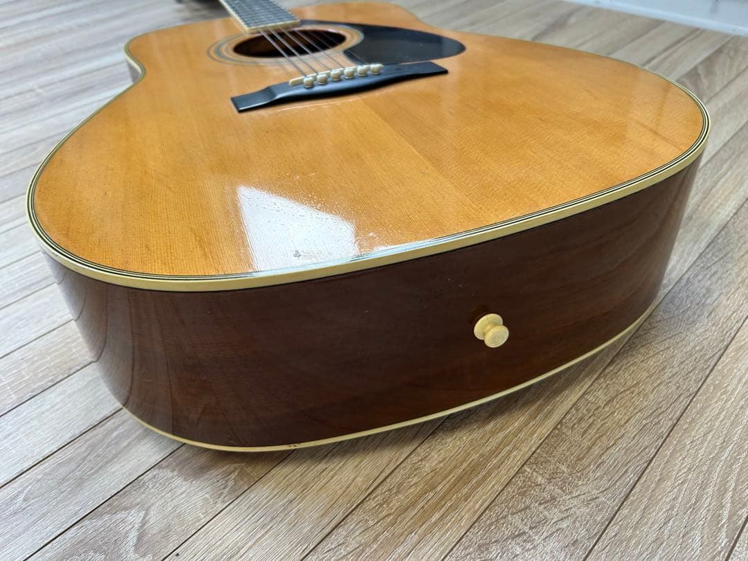 ③YAMAHA アコースティックギター FG-720