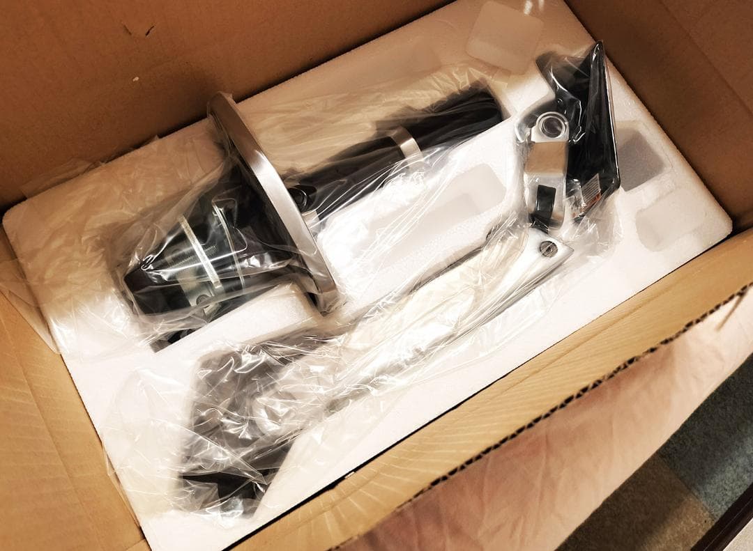 【未使用】エルゴトロン LX モニターアーム シルバー