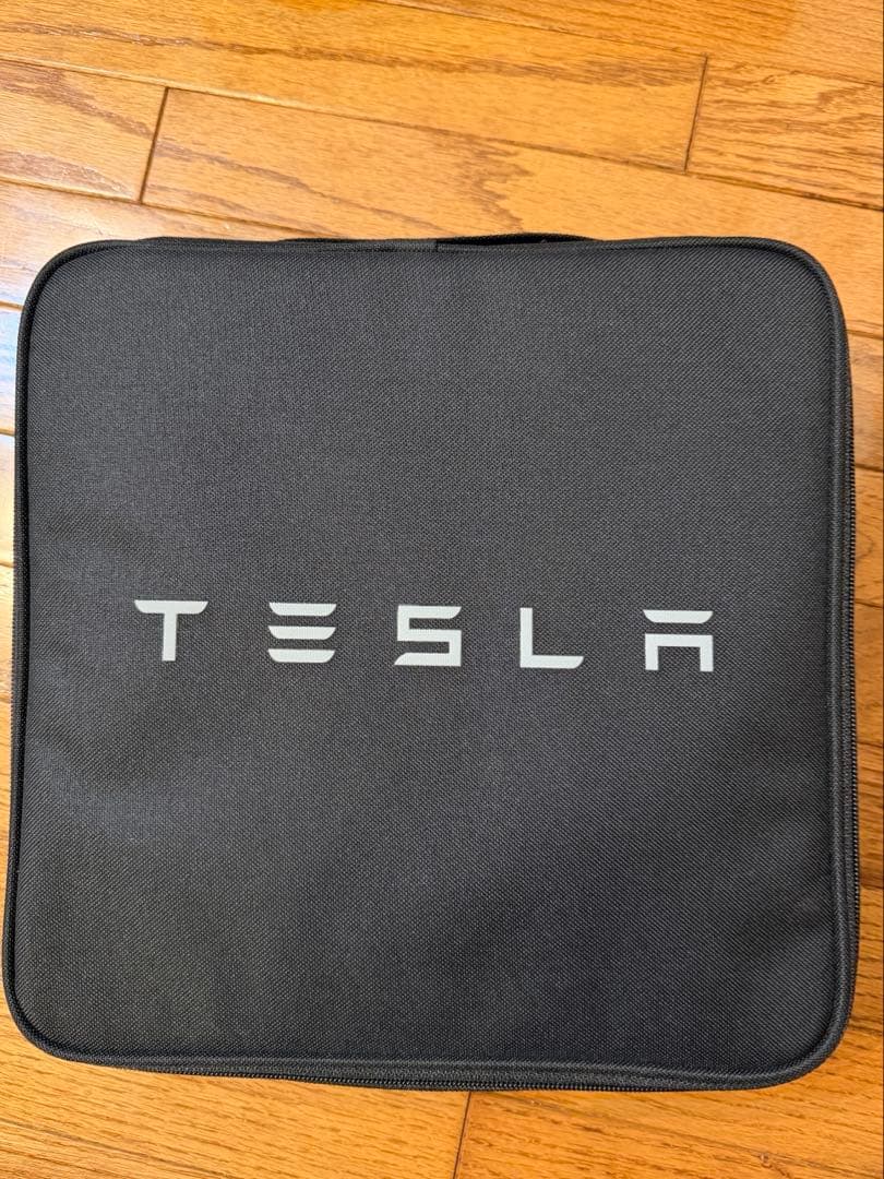 【新品】TESLAテスラ GENIIモバイルコネクター