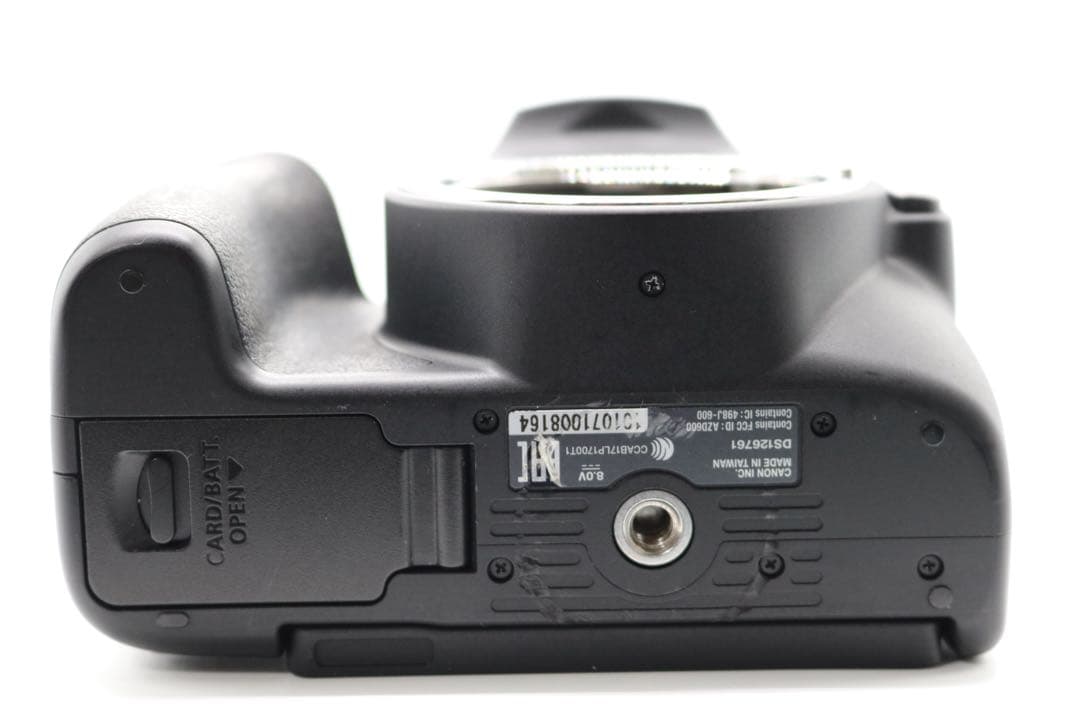 美品 【Canon EOS Kiss X10 ダブルレンズ】 Wi-Fi搭載