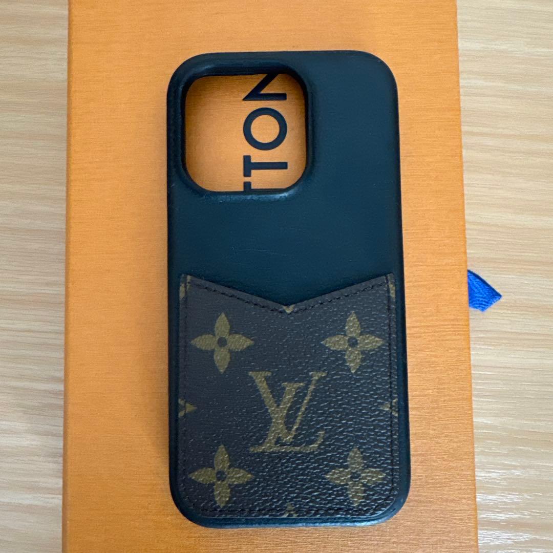 ルイヴィトン モノグラム iPhone15Pro バンパー　ケース　付属品付き
