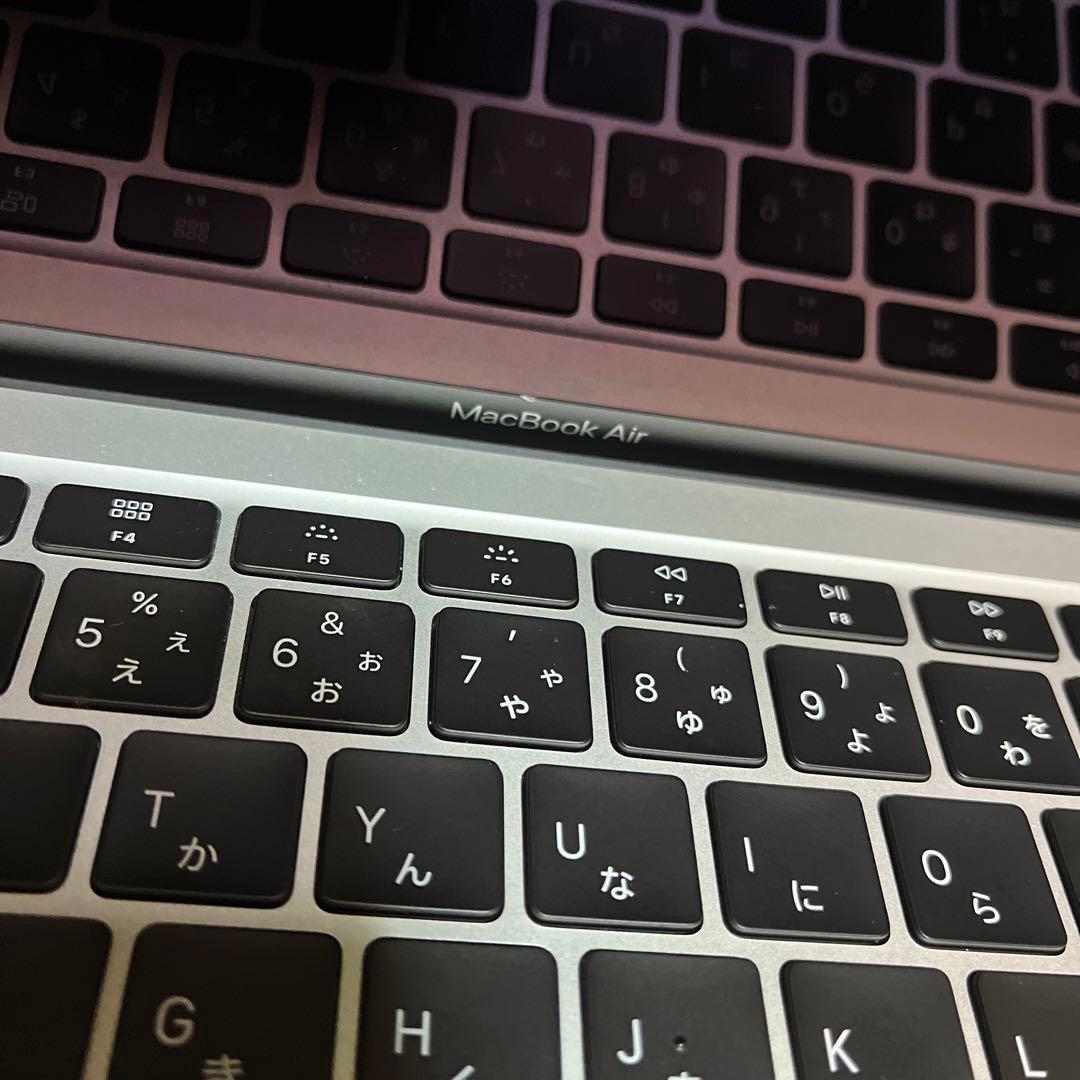 13インチmacbook air 本体　zeroshockパソコンケース付き！