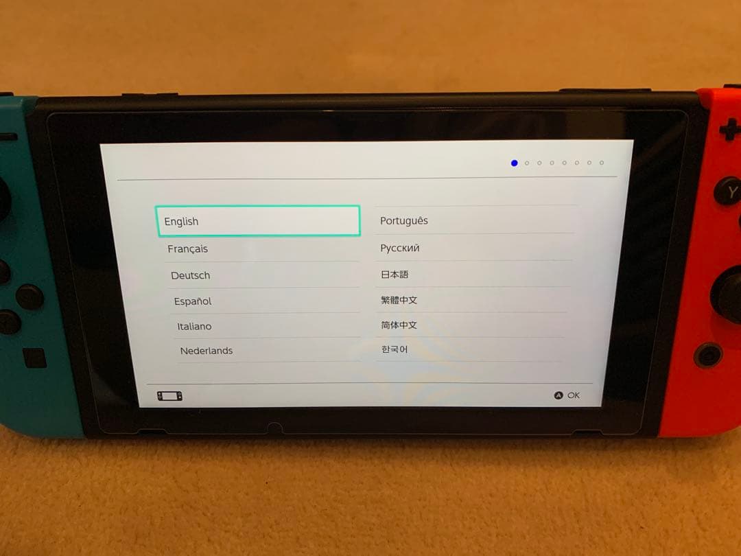 Nintendo Switch 本体 バッテリー持続時間が長くなった新モデル