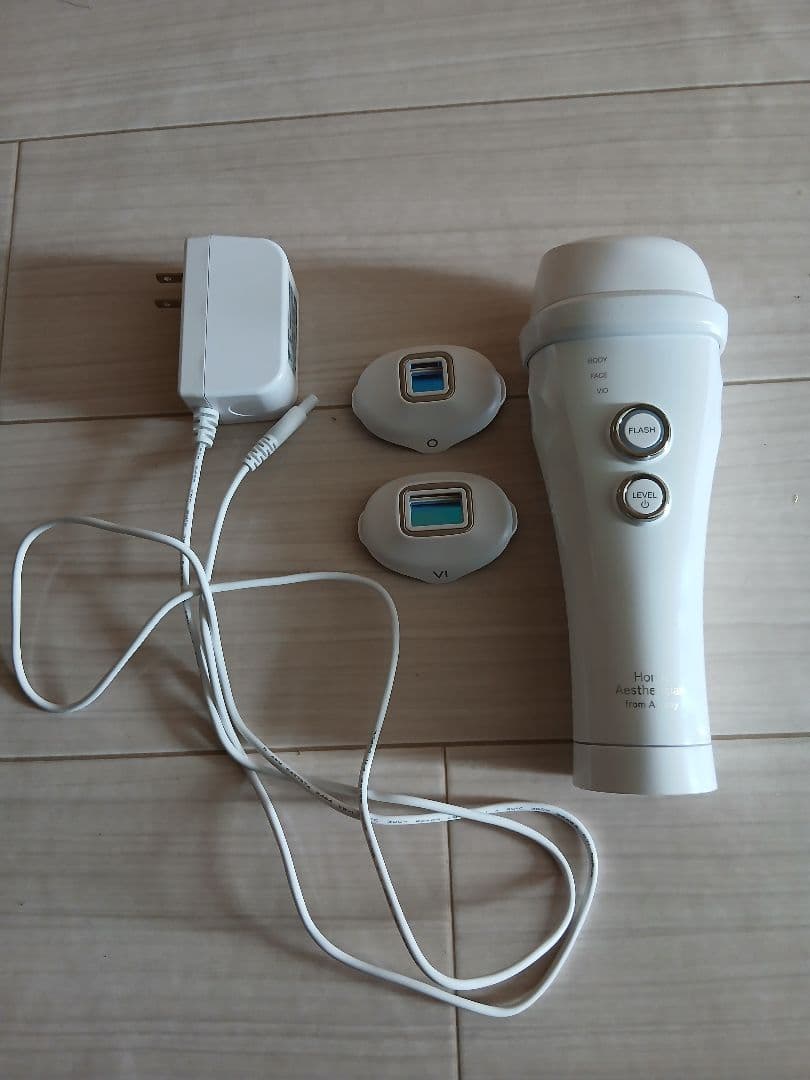  Aesthetician 脱毛器