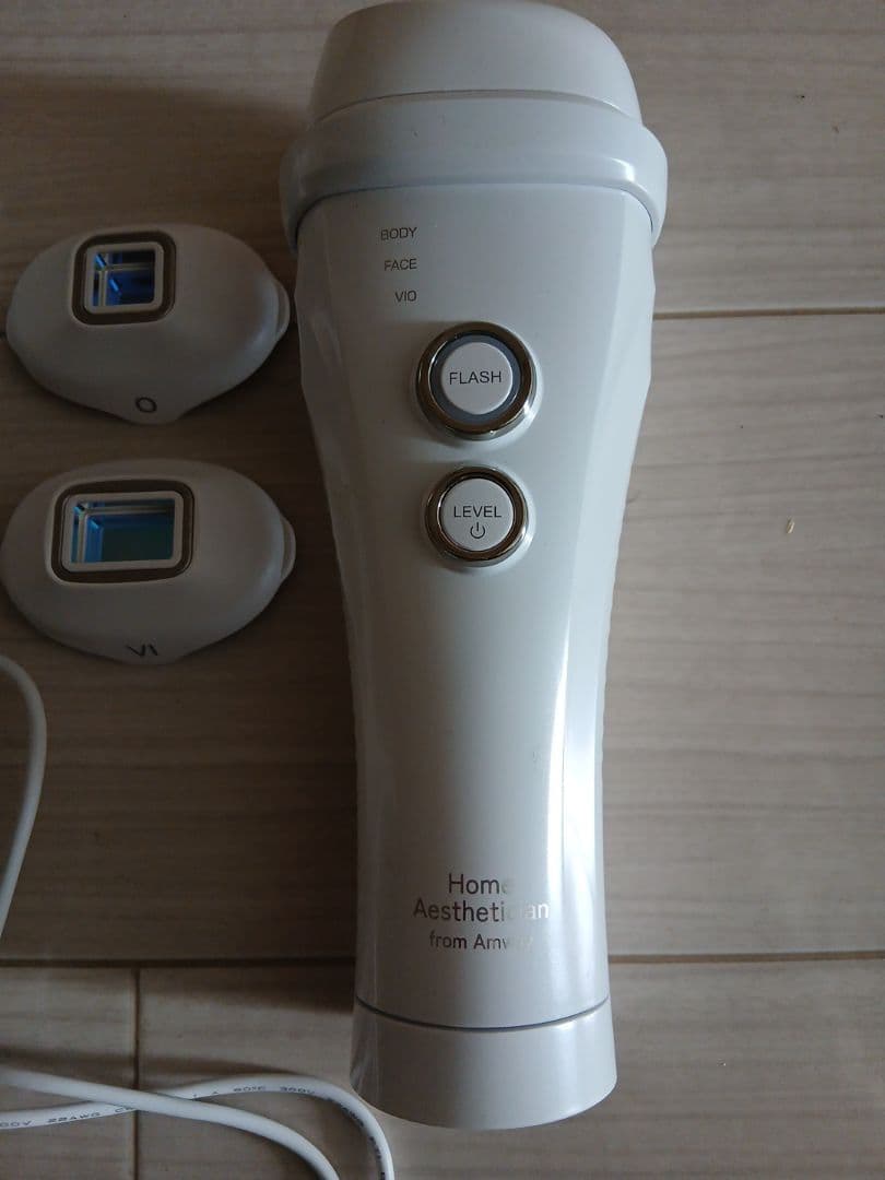  Aesthetician 脱毛器