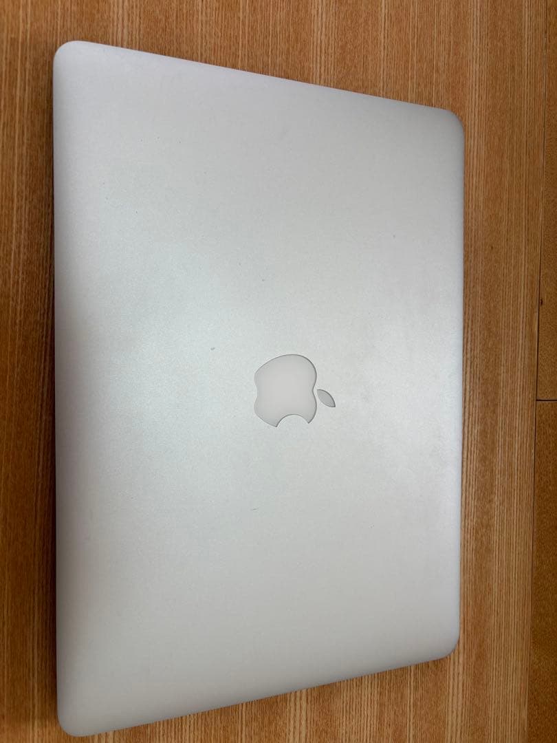 MacBook本体 Apple MacBook Air 13-inch