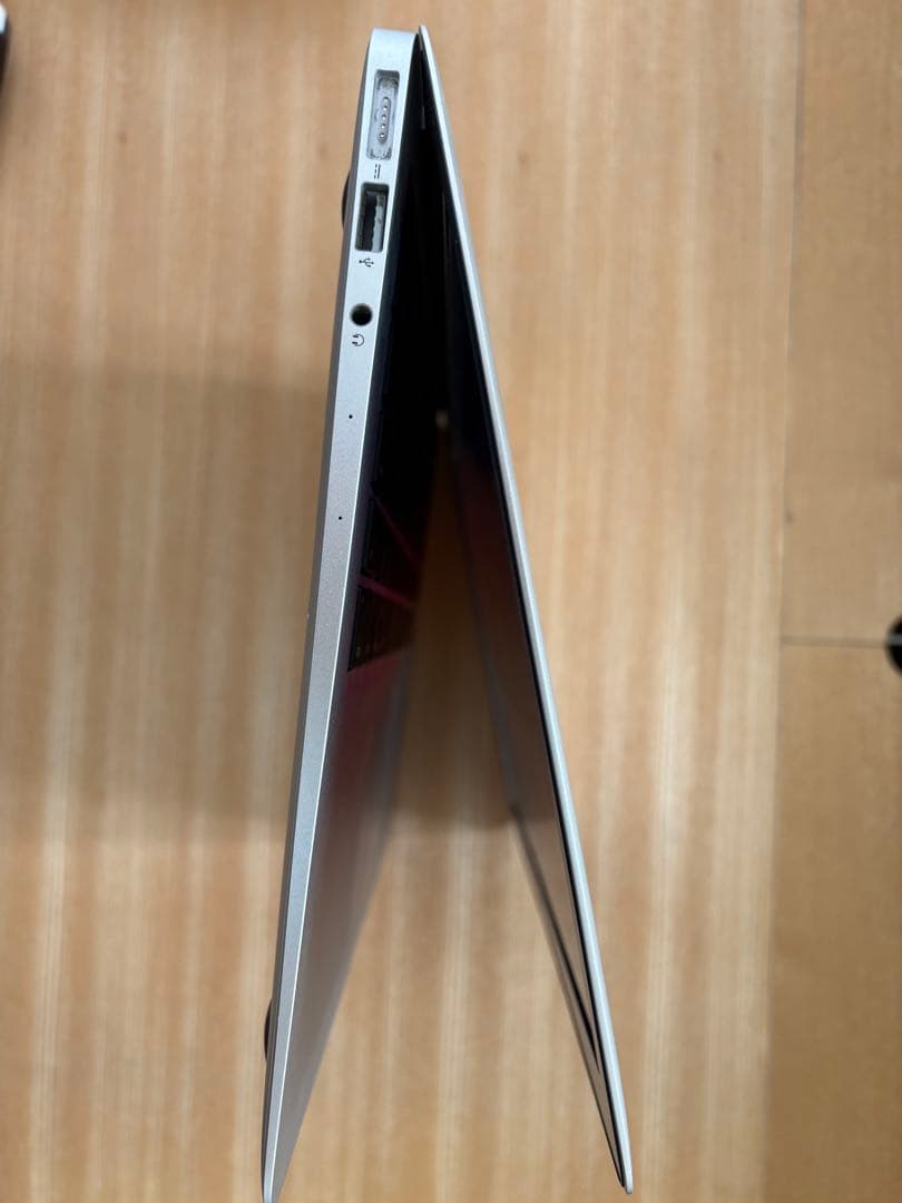 MacBook本体 Apple MacBook Air 13-inch