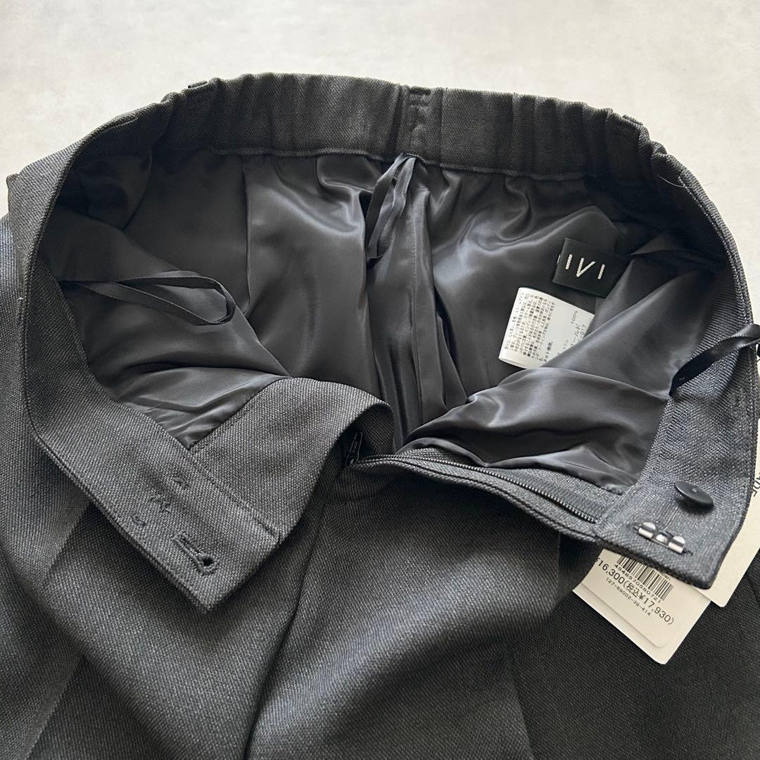 未使用タグ付INDIVIパンツスーツ38 グレーフォーマル卒園卒業ウォッシャブル