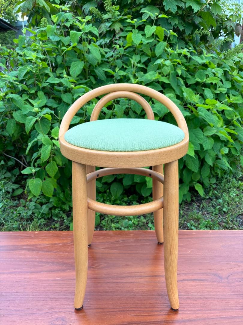 秋田木工　曲木スツール　玄関チェア　ドレッサーチェアなどに‼️