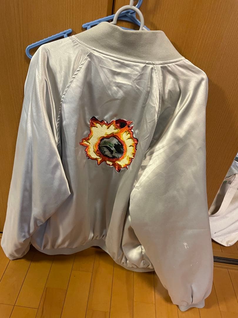 ファッキングオーサム　スカジャン　激レア