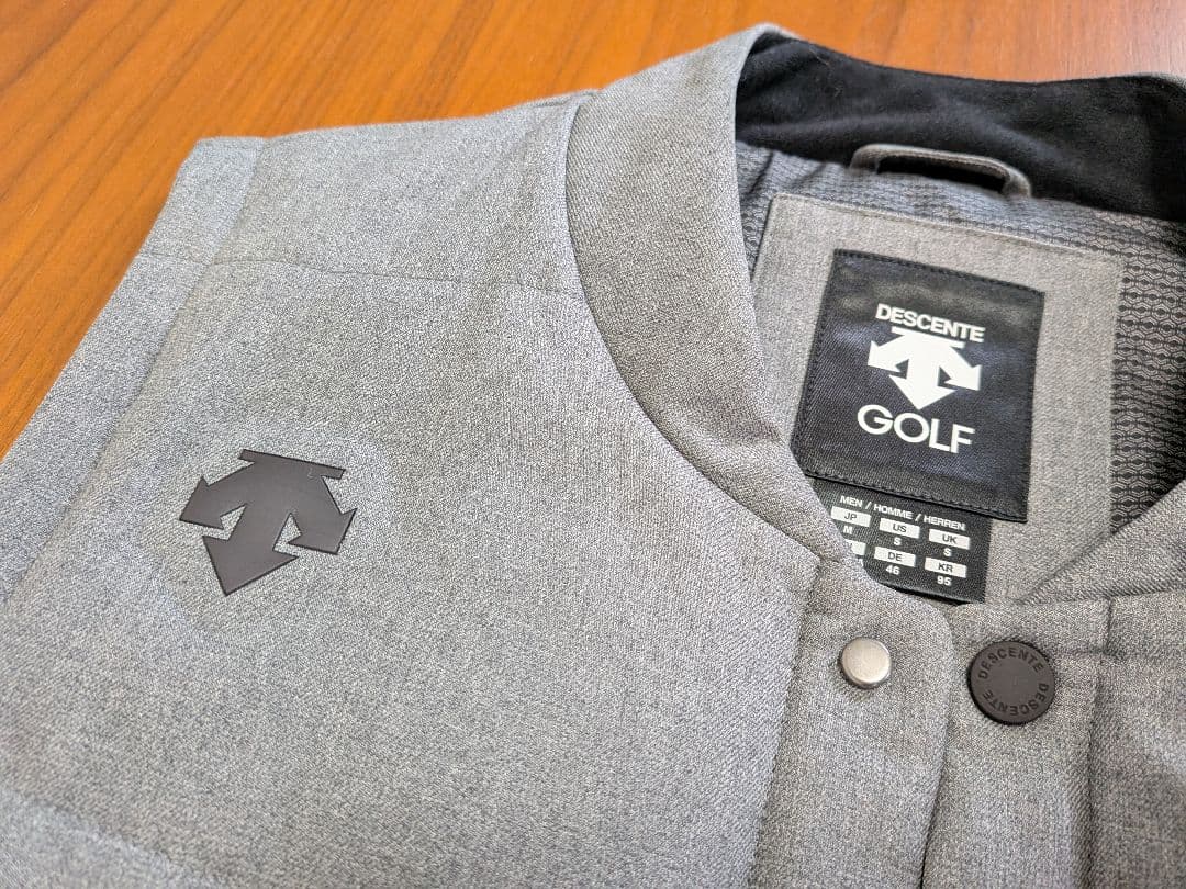 DESCENTE GOLF モバイルサーモベスト グレーMサイズ