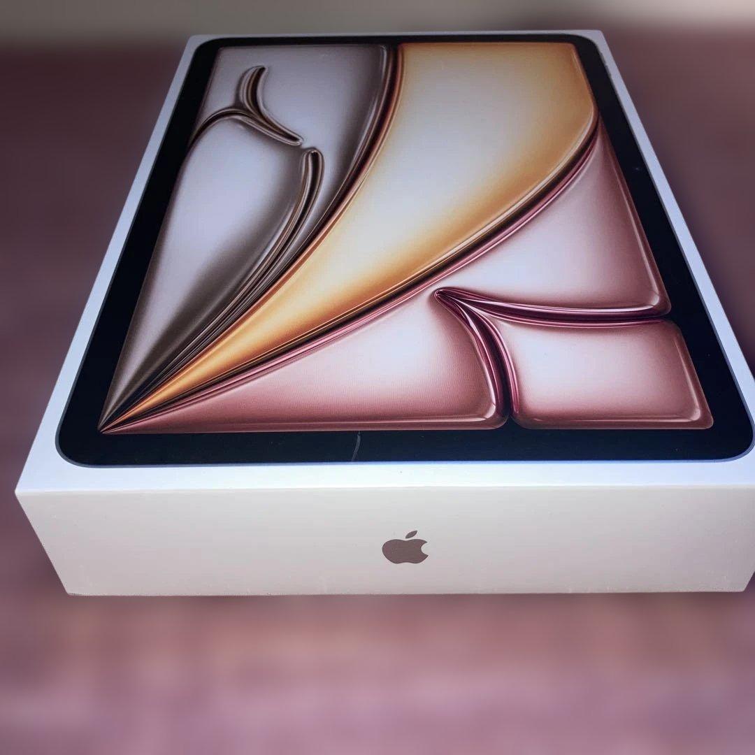 ナ*ー様 Apple iPad Air M3 (第5世代) 128GB Wi-F