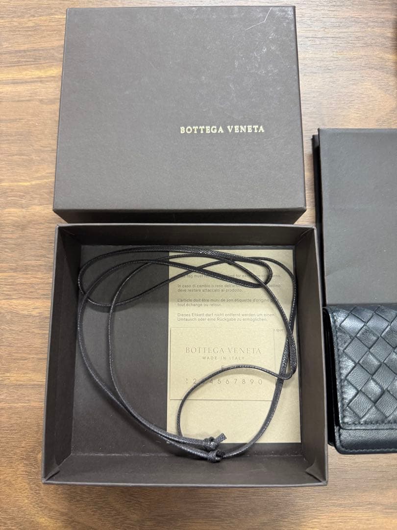 Bottega Veneta ブラックレザー名刺入れ