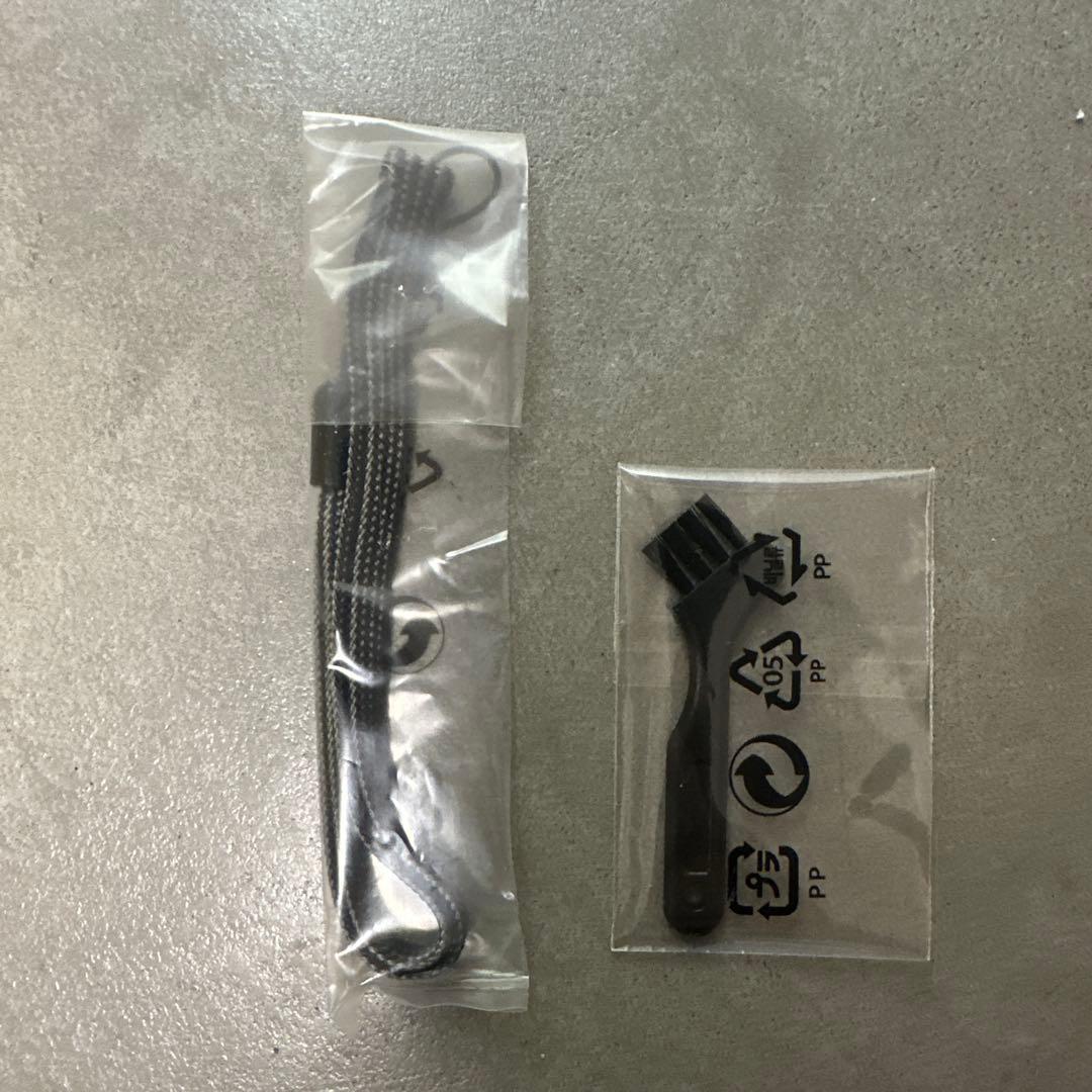 ⭐️未使用⭐️Nikon COOLPIX S33 ニコン コンパクト デジカメ