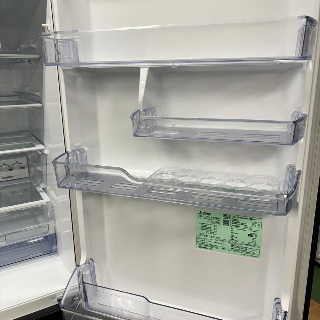 379 2023年製　大型冷蔵庫　家庭用　365L 自動製氷　右開き　最新
