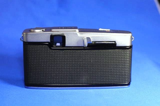 オリンパス　Olympus-PEN F 整備済み　完動品