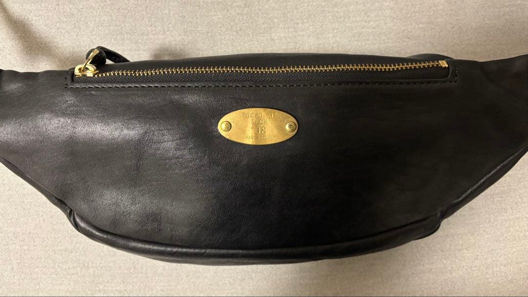 SLOW スロウ ルボーノ ファニーパック　レザーファニーパック　ボディーバッグ