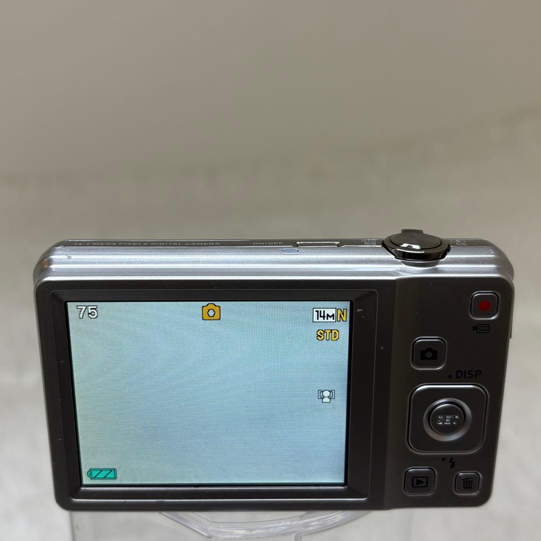 美品　CASIO カメラ　EX-ZS5 充電器　箱　シルバー　コンデジ　動作品