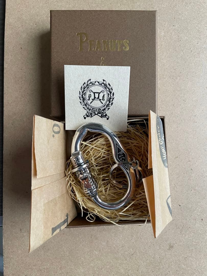 Pt Co. シルバー カラビナ型キーホルダー