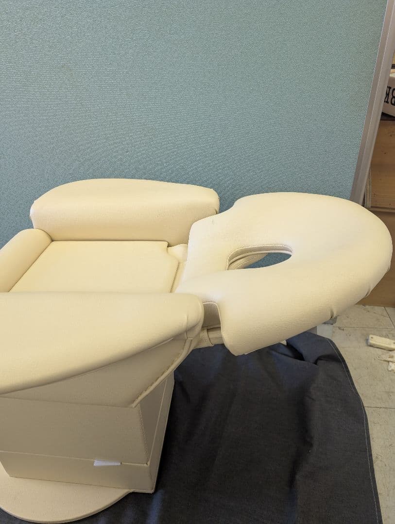 Ohyashoji ピヨ-P お宮参り•お食い初め撮影用椅子 写真館用 撮影椅子