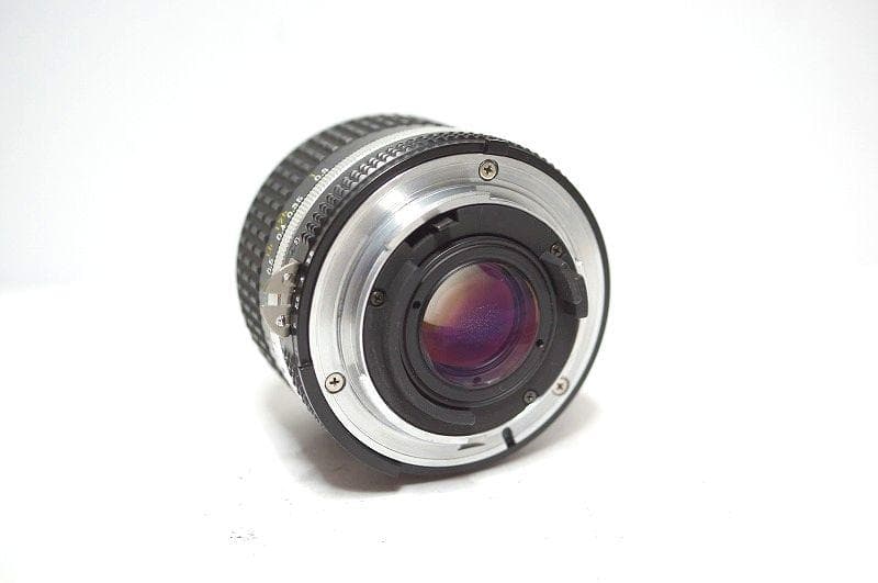 【広角 単焦点】 Nikon Ai-s 24mm F2.8