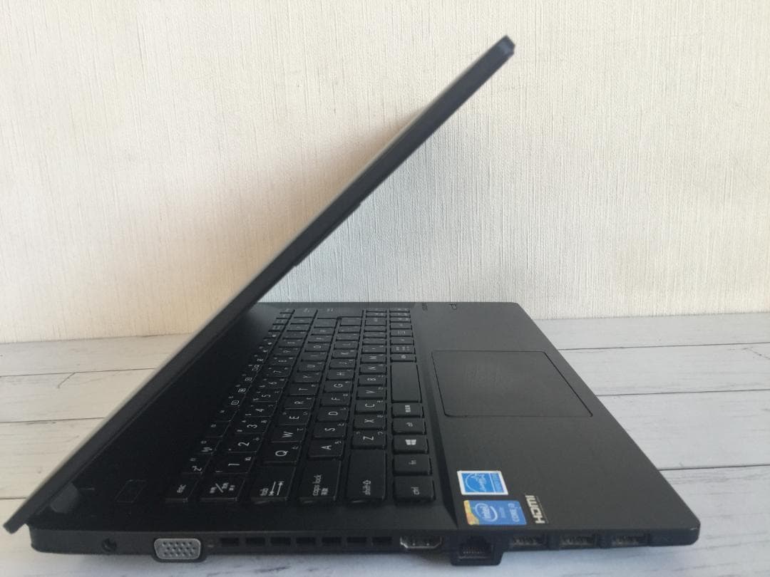 ASUS P2420LA 14型TFT液晶　薄型・コンパクト ノートパソコン
