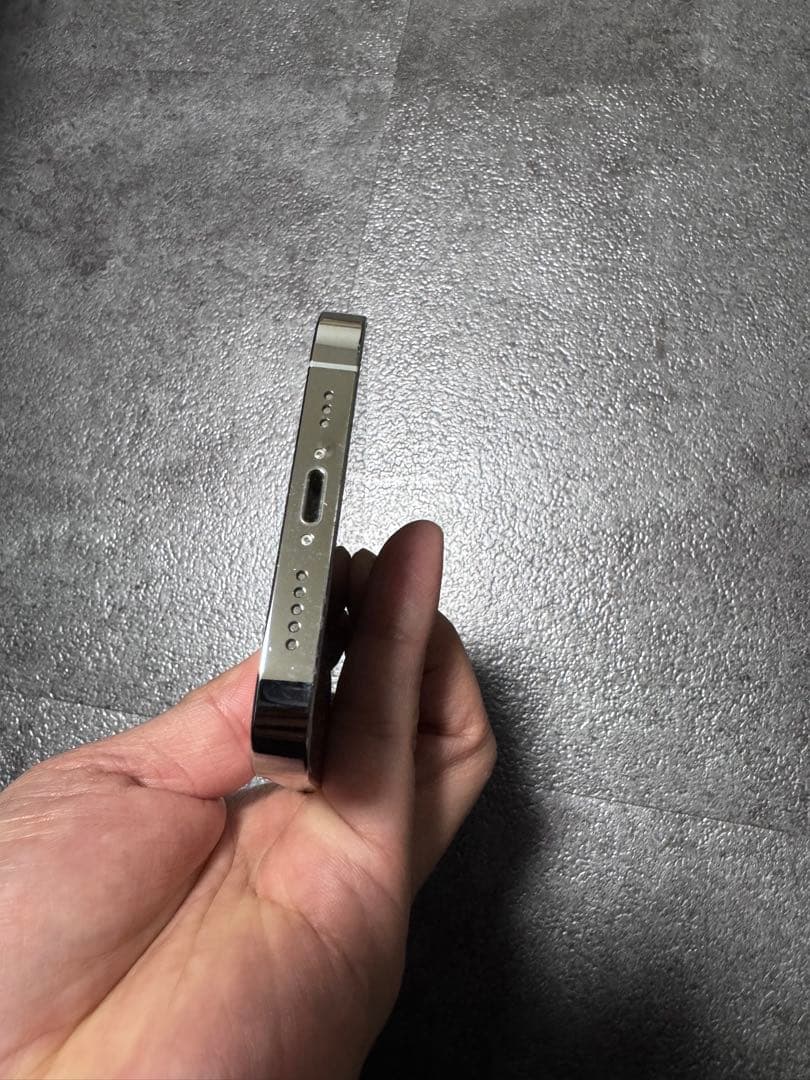 iPhone 13 Pro シルバー 512GB SIMフリー