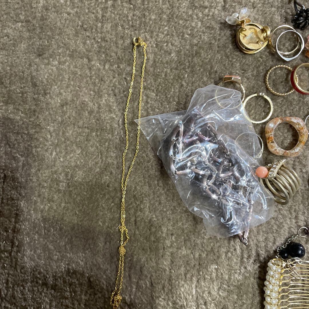 た*し様 古いアクセサリー まとめて 2.68kg イミテーション 指輪 ネック