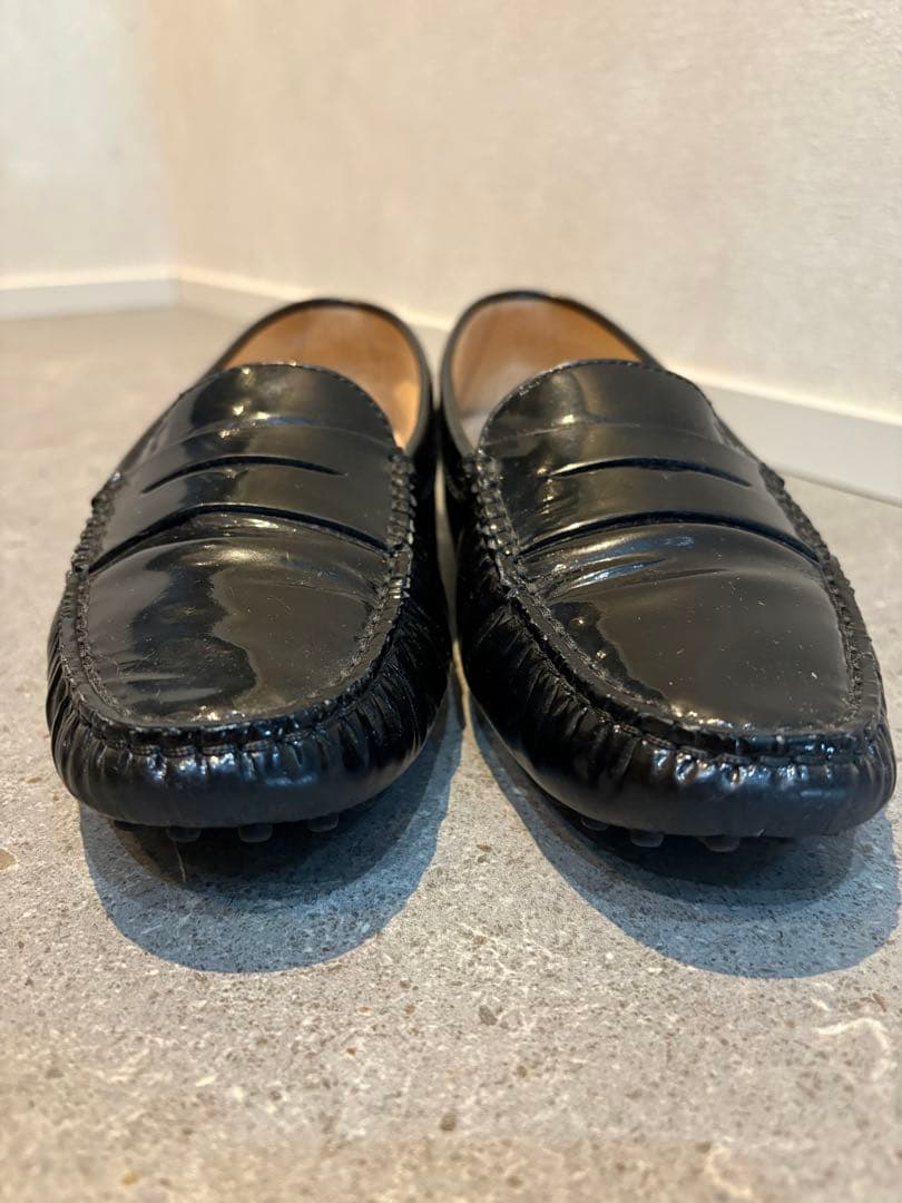 トッズ / エナメルローファー ドライビングシューズ 黒　　37.5