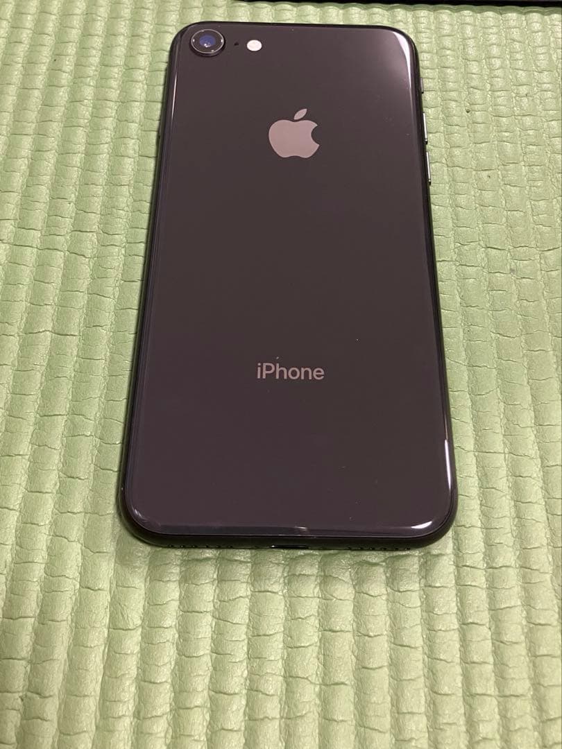 Apple iPhone 8 スペースグレー 本体＋付属品