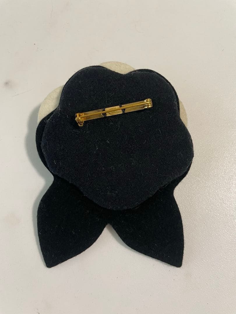 CHANEL ブローチ　専用。