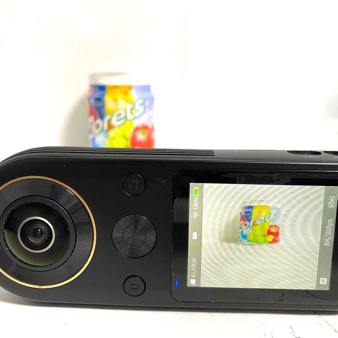 Kandao Qoocam 8K 360度VRカメラ